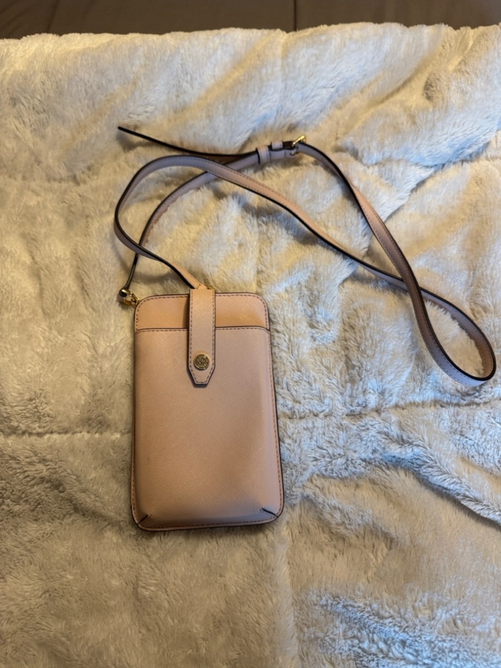Michael Kors Blush Pink Crossbody Phone Bag